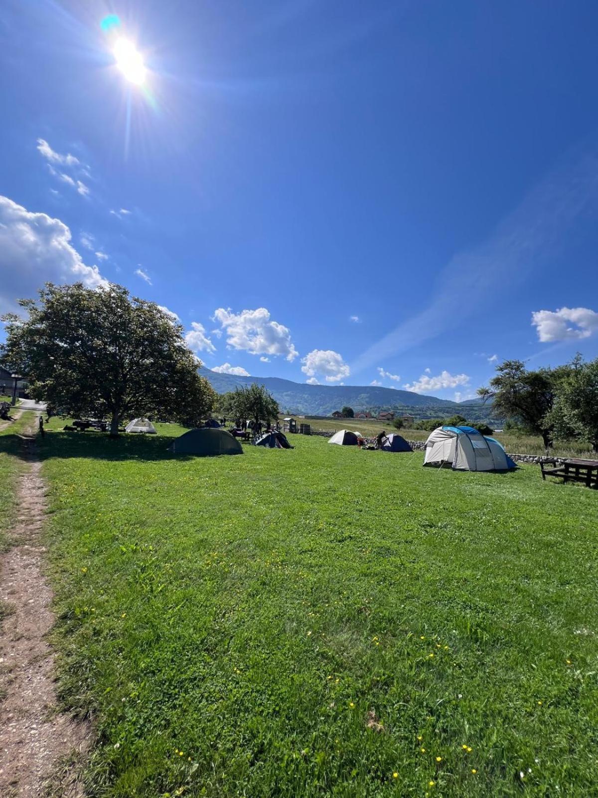 Camp Hotel Lake Views Plav Bagian luar foto
